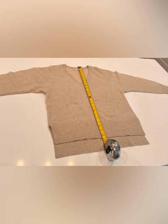 Frame Le Cashmere Sweater | Small | Oatmeal Heather - Picture 6 of 10